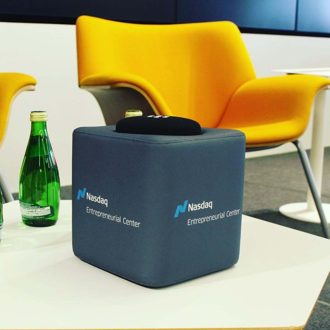 Have you caught the @Catchbox! @NasdaqCenter, we create immersive experiences with engaged audiences and this microphone brings just the vibe. Look for Catchbox products at your next meeting! (1)